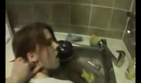 Гейлер басейн МТІ порно безкоштовно Жорстке